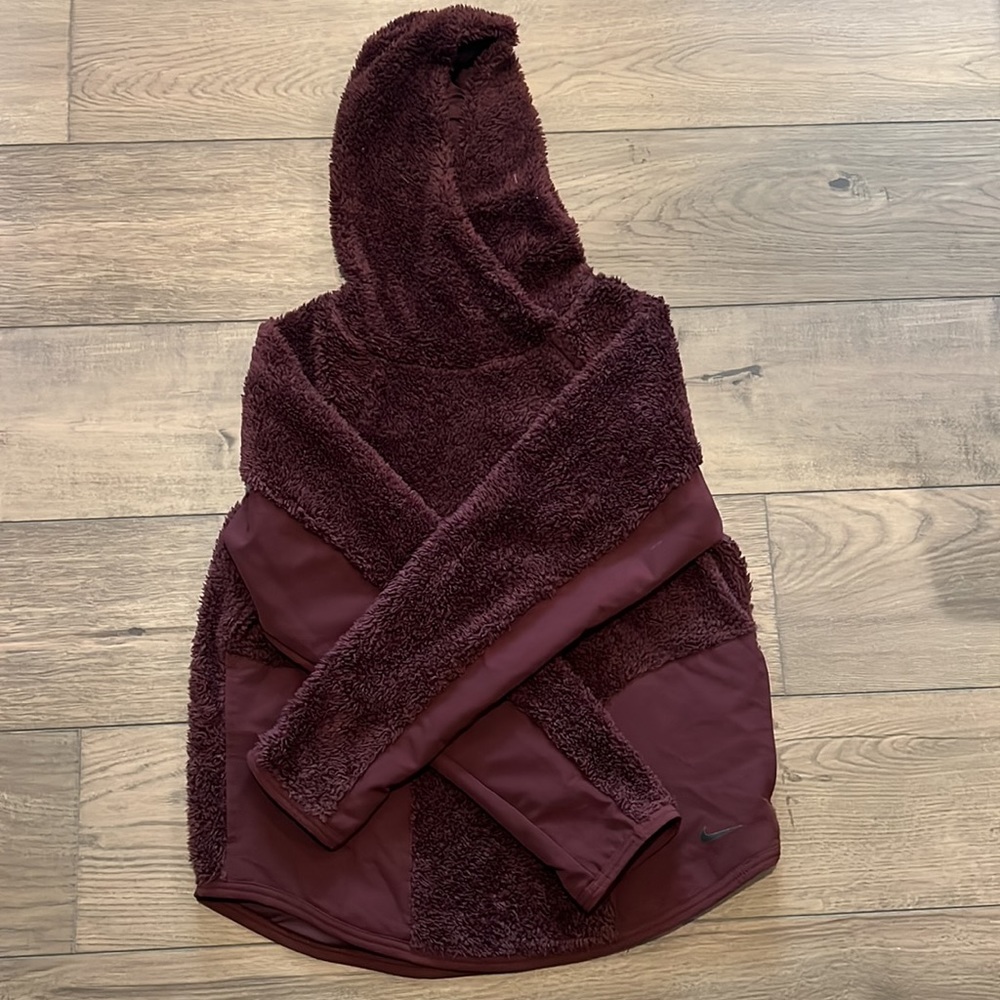 Nike plum Sherpa pullover - Picture 5 of 8